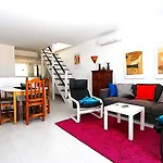Stunning Views And Well Presented 2 Bed In Punta Lara Pc11 *
