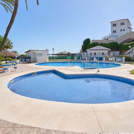 Stunning Views And Well Presented 2 Bed In Punta Lara Pc11 Villa *