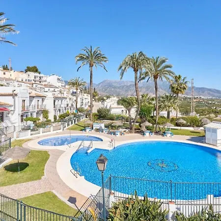 Stunning Views And Well Presented 2 Bed In Punta Lara Pc11 *